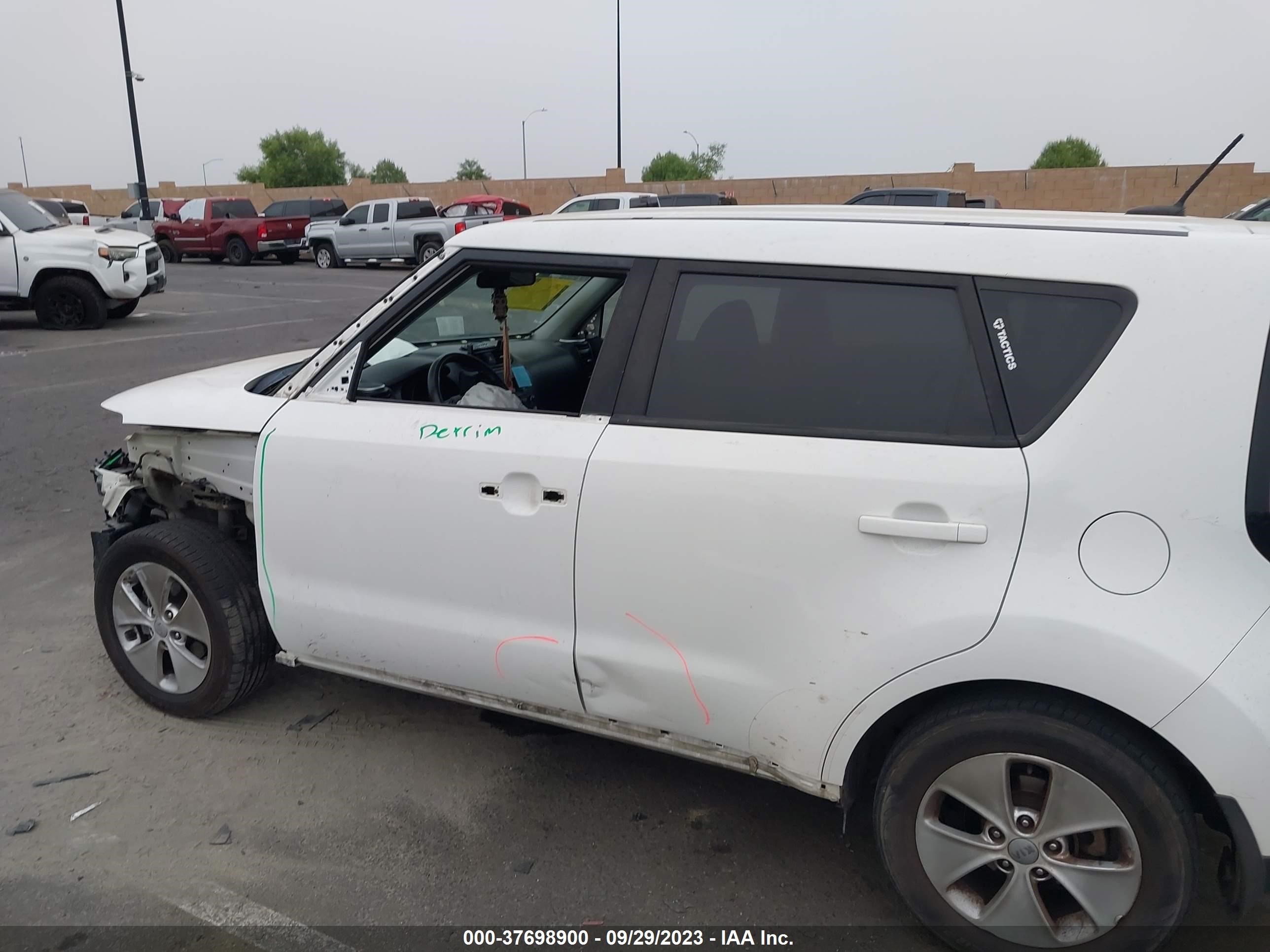 Photo 14 VIN: KNDJN2A26G7866949 - KIA SOUL 