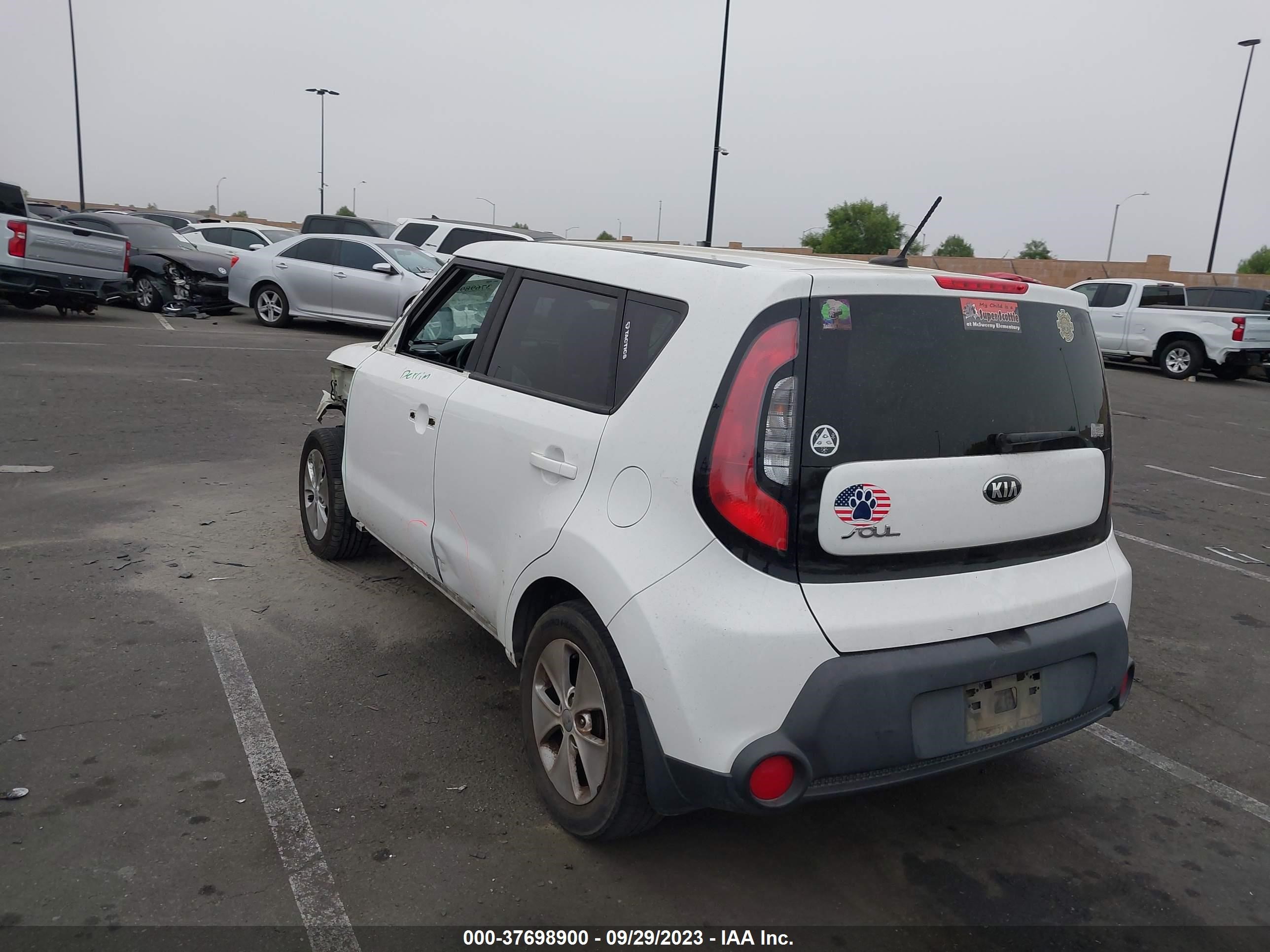 Photo 2 VIN: KNDJN2A26G7866949 - KIA SOUL 