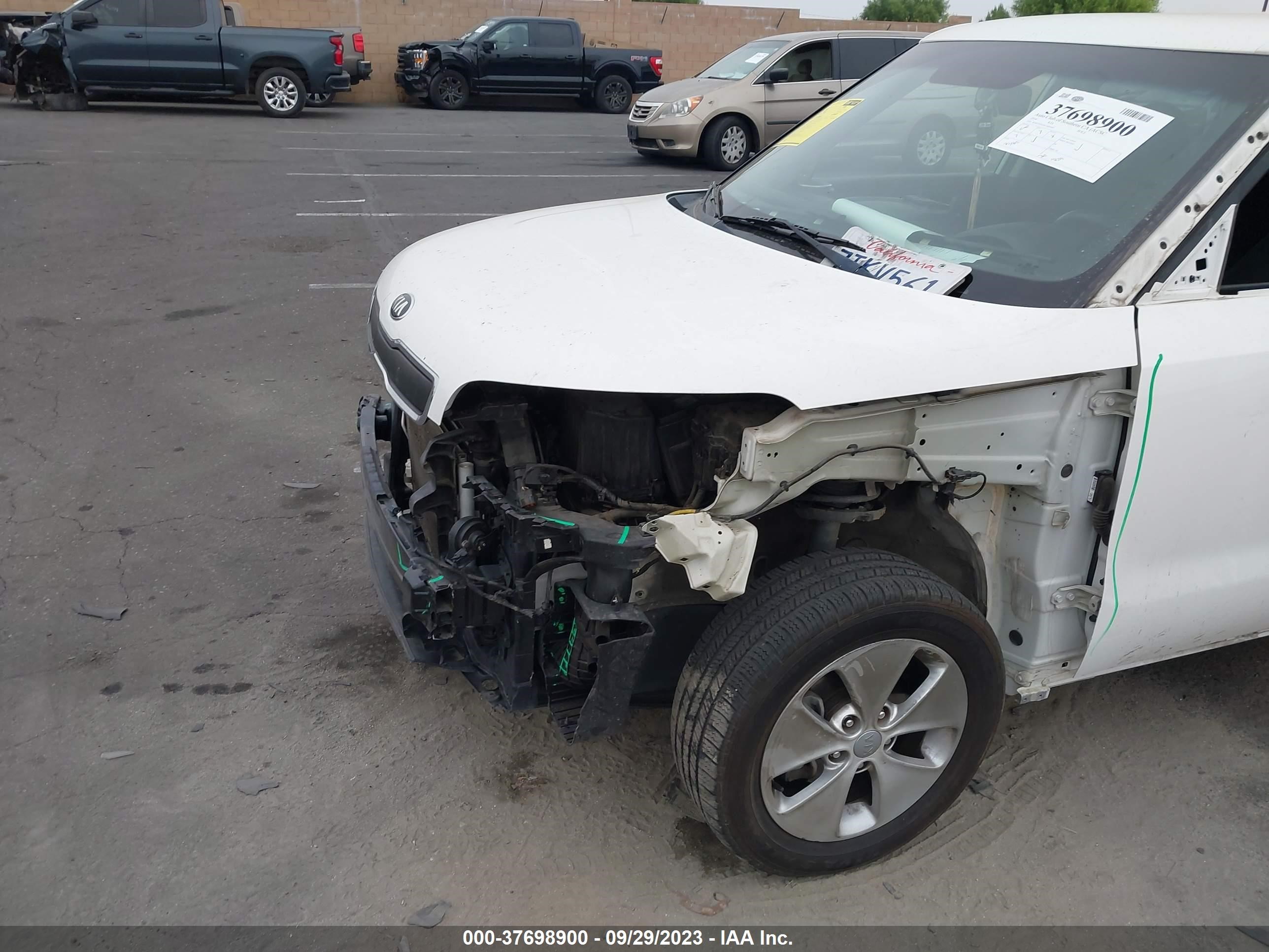 Photo 5 VIN: KNDJN2A26G7866949 - KIA SOUL 