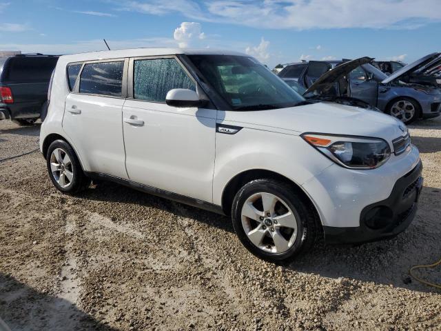 Photo 3 VIN: KNDJN2A26H7486169 - KIA SOUL 