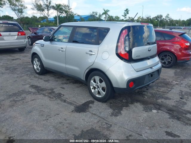 Photo 2 VIN: KNDJN2A26J7512002 - KIA SOUL 