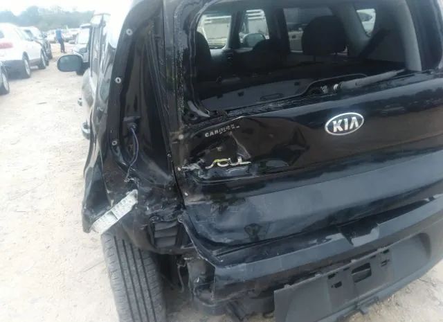 Photo 5 VIN: KNDJN2A26J7521542 - KIA SOUL 