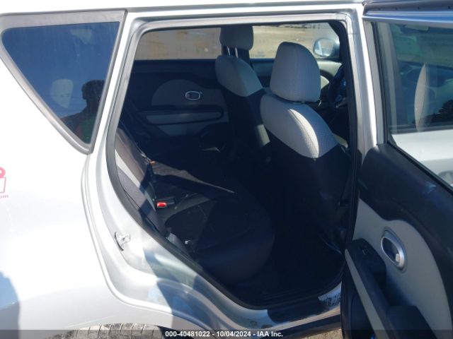 Photo 7 VIN: KNDJN2A26J7545484 - KIA SOUL 