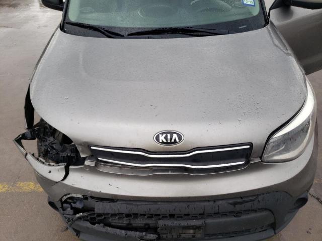 Photo 10 VIN: KNDJN2A26J7547395 - KIA SOUL 