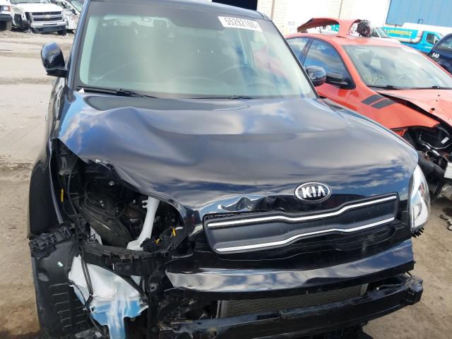 Photo 6 VIN: KNDJN2A26J7572670 - KIA SOUL 