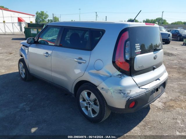 Photo 2 VIN: KNDJN2A26J7589372 - KIA SOUL 