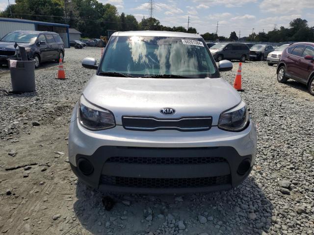 Photo 4 VIN: KNDJN2A26J7599660 - KIA SOUL 