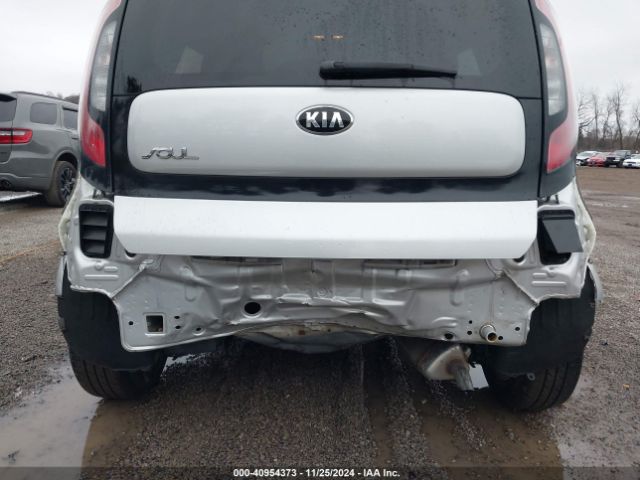 Photo 5 VIN: KNDJN2A26J7607594 - KIA SOUL 