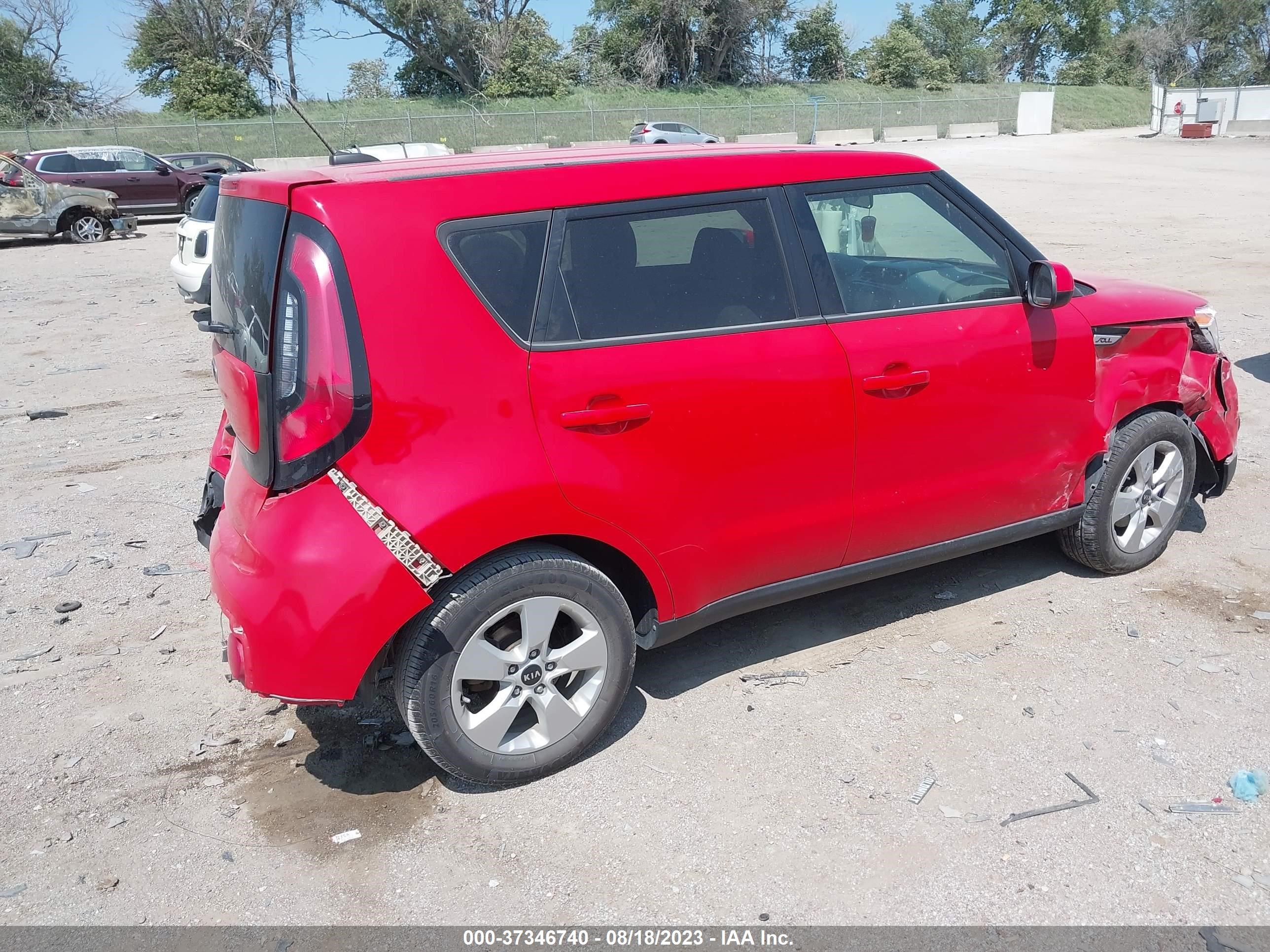 Photo 3 VIN: KNDJN2A26K7668669 - KIA SOUL 