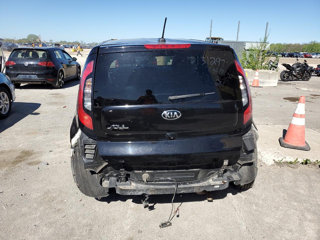 Photo 5 VIN: KNDJN2A26K7909226 - KIA SOUL 