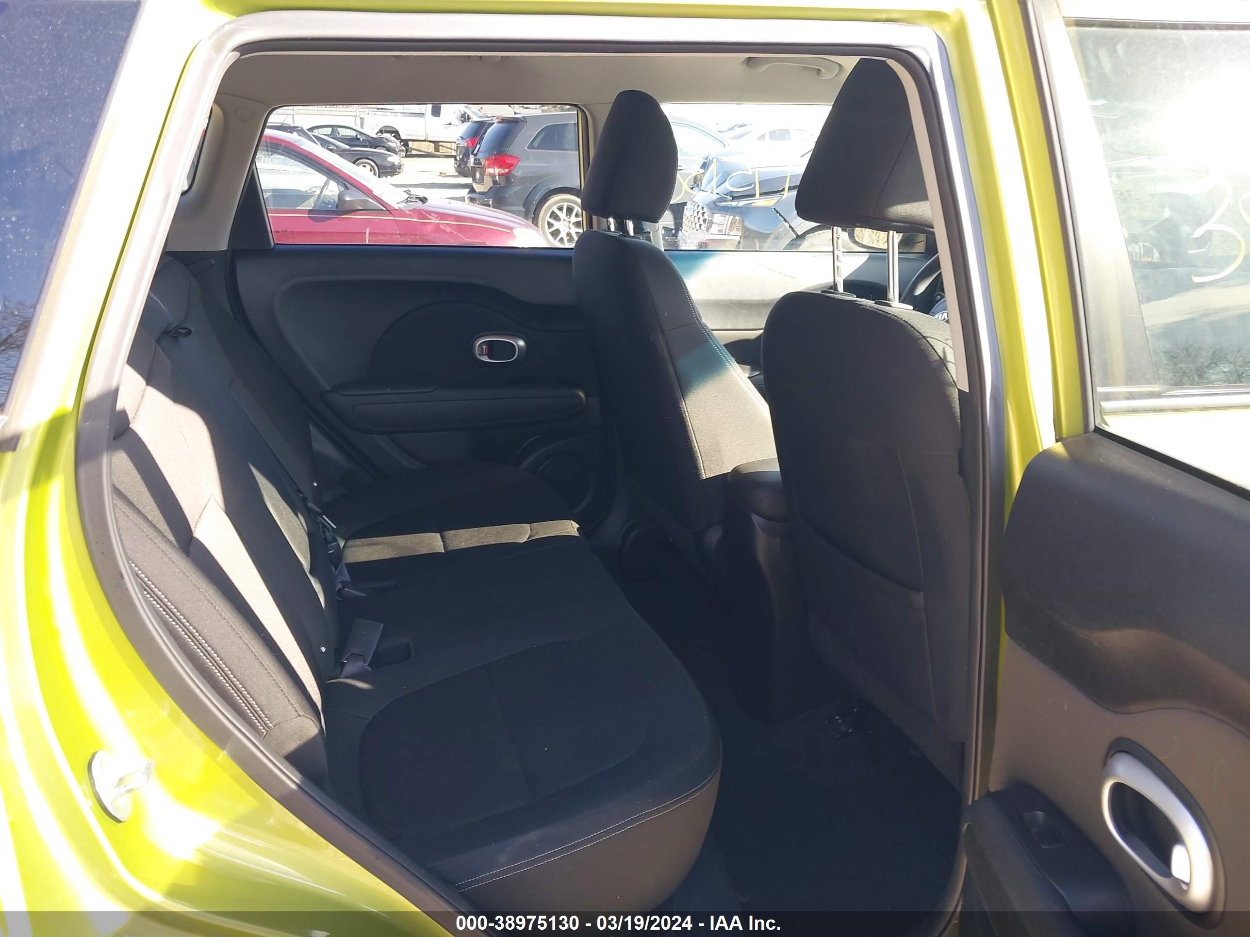 Photo 7 VIN: KNDJN2A27E7041516 - KIA SOUL 