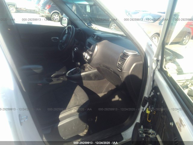 Photo 4 VIN: KNDJN2A27E7054850 - KIA SOUL 