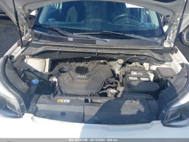 Photo 9 VIN: KNDJN2A27E7064665 - KIA SOUL 