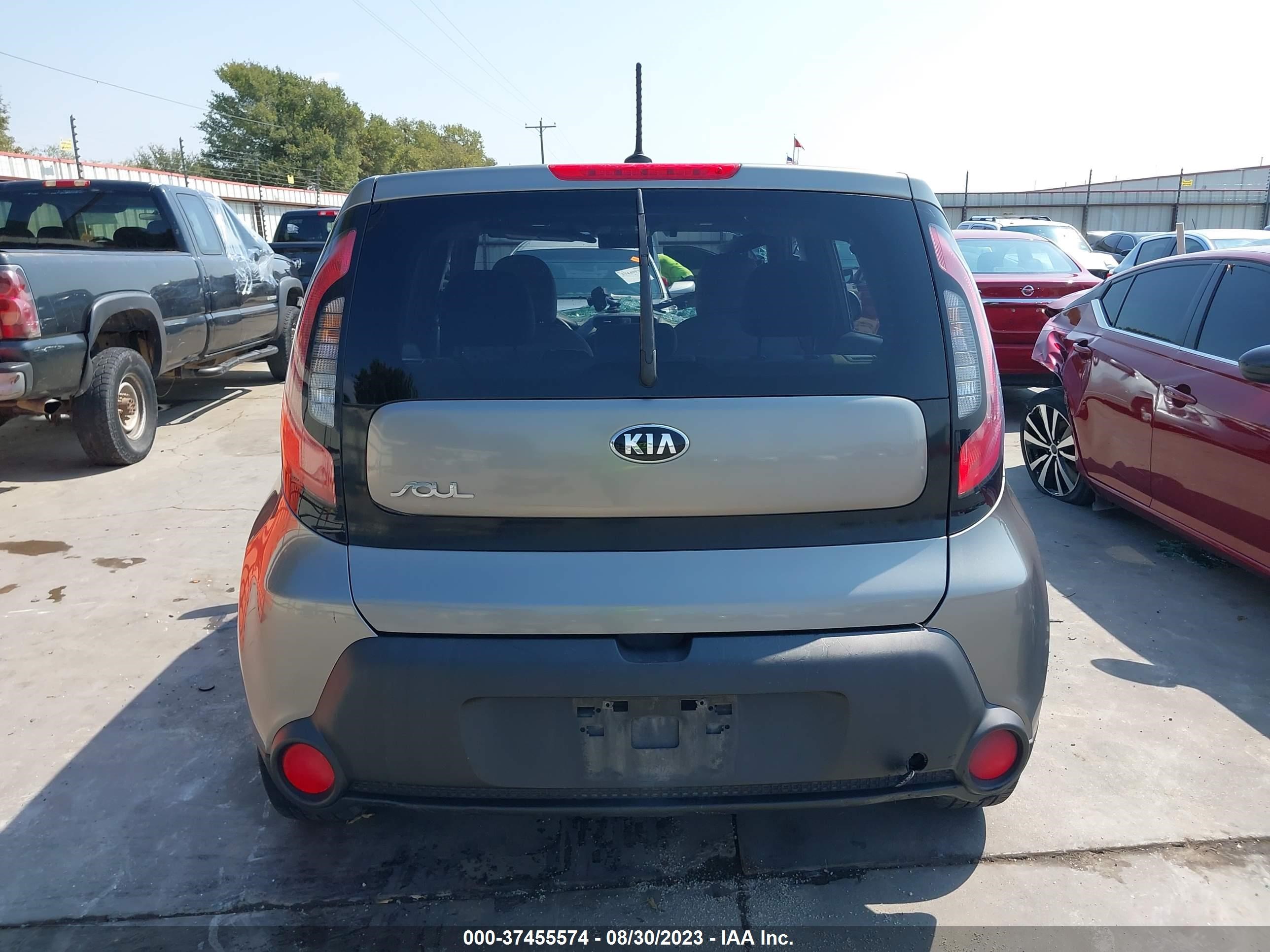 Photo 15 VIN: KNDJN2A27E7110561 - KIA SOUL 