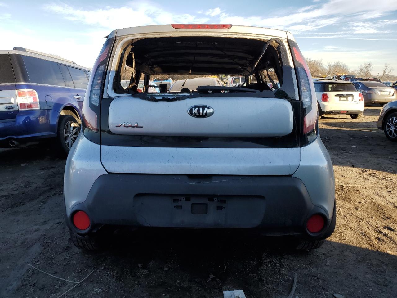 Photo 5 VIN: KNDJN2A27E7722999 - KIA SOUL 