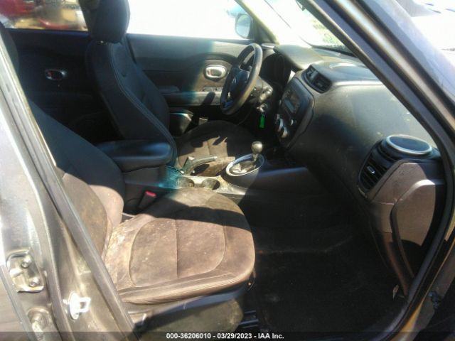 Photo 4 VIN: KNDJN2A27F7117205 - KIA SOUL 