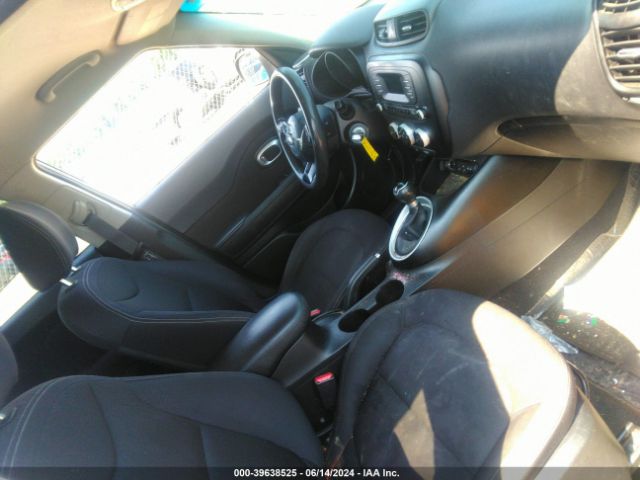 Photo 4 VIN: KNDJN2A27F7128169 - KIA SOUL 