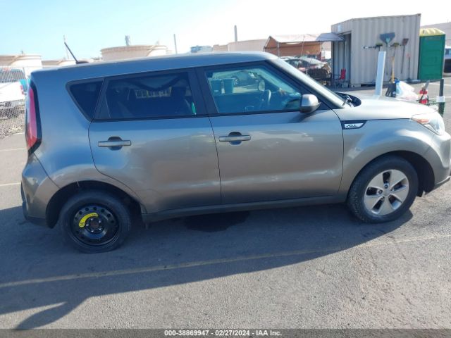 Photo 5 VIN: KNDJN2A27F7136532 - KIA SOUL 