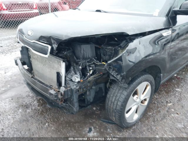 Photo 5 VIN: KNDJN2A27F7151399 - KIA SOUL 