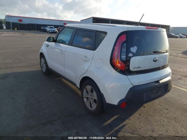 Photo 2 VIN: KNDJN2A27F7164329 - KIA SOUL 