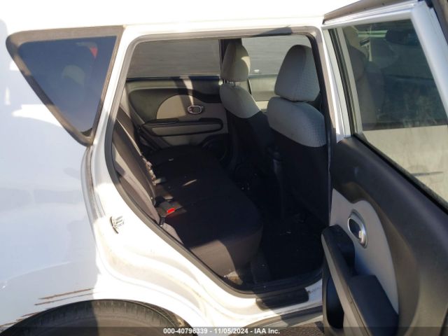 Photo 7 VIN: KNDJN2A27F7164329 - KIA SOUL 