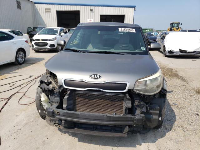 Photo 4 VIN: KNDJN2A27F7166372 - KIA SOUL 