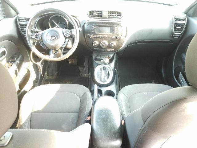 Photo 8 VIN: KNDJN2A27F7170244 - KIA SOUL 