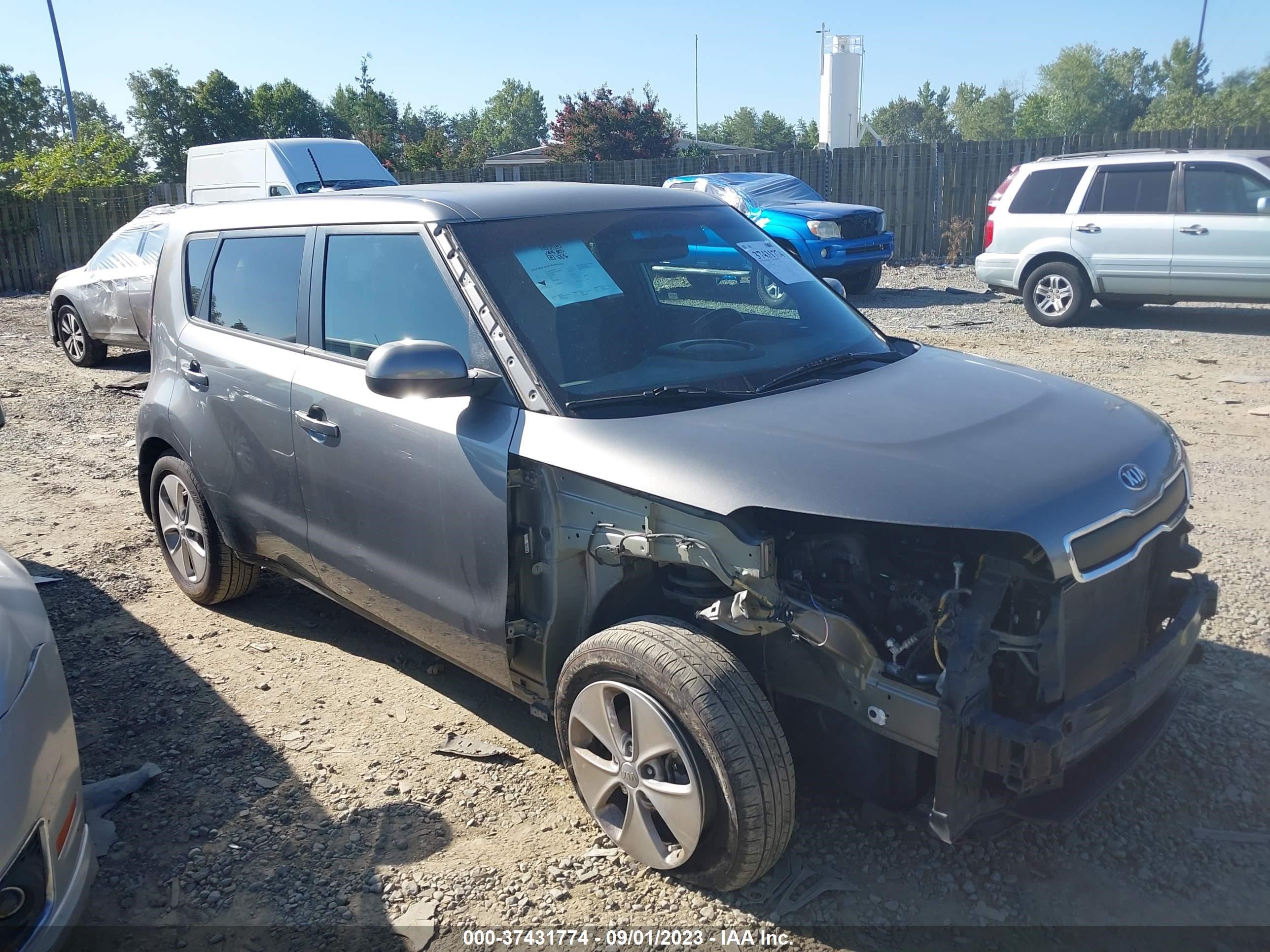 Photo 0 VIN: KNDJN2A27F7186640 - KIA SOUL 