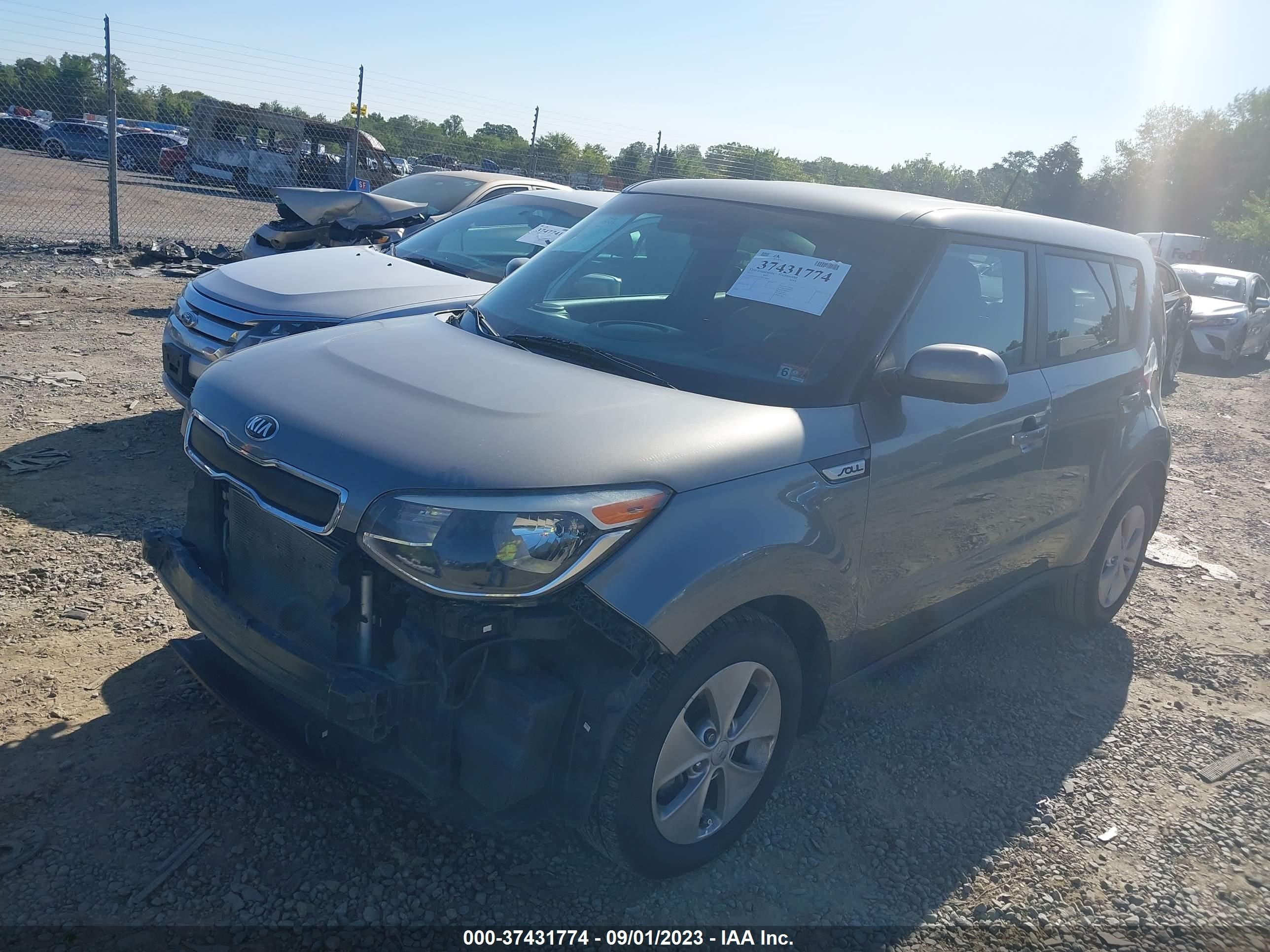 Photo 1 VIN: KNDJN2A27F7186640 - KIA SOUL 