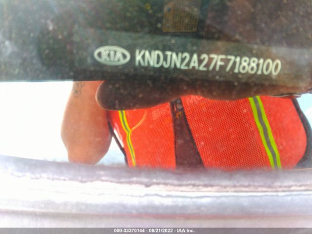 Photo 8 VIN: KNDJN2A27F7188100 - KIA SOUL 