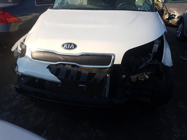 Photo 6 VIN: KNDJN2A27F7192342 - KIA SOUL 