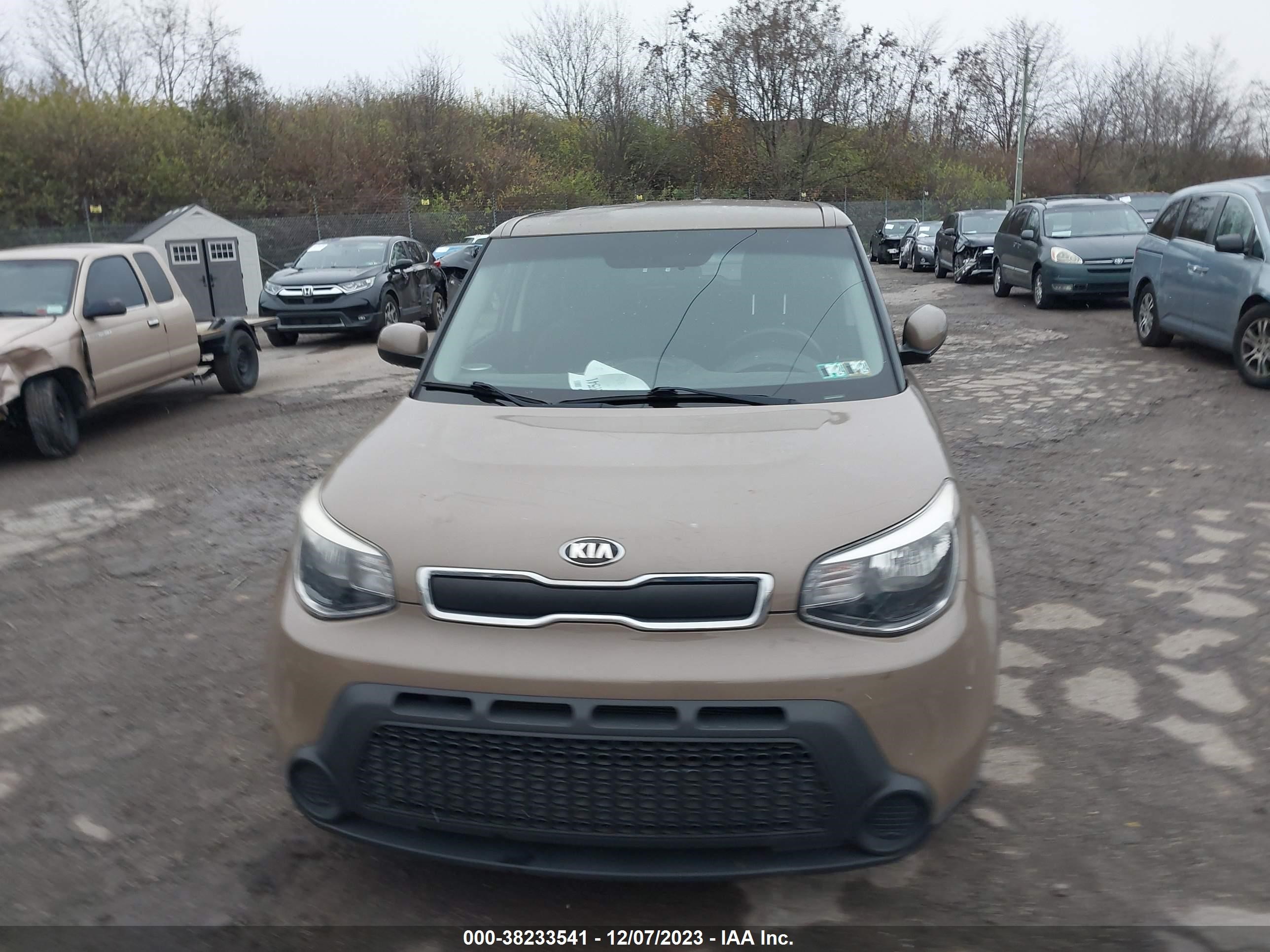 Photo 11 VIN: KNDJN2A27F7232502 - KIA SOUL 