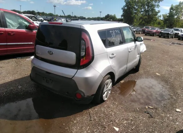 Photo 3 VIN: KNDJN2A27F7748665 - KIA SOUL 