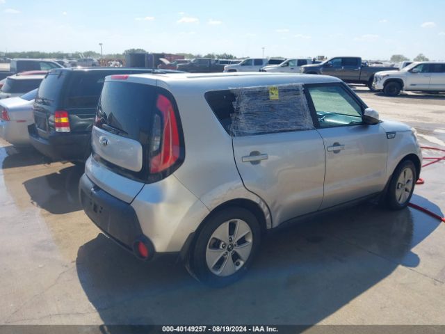 Photo 3 VIN: KNDJN2A27F7752246 - KIA SOUL 