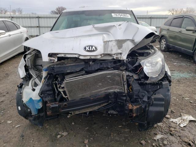 Photo 4 VIN: KNDJN2A27F7789376 - KIA SOUL 