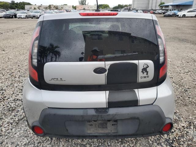 Photo 5 VIN: KNDJN2A27F7804801 - KIA SOUL 