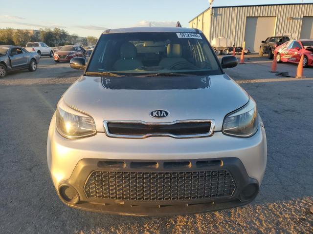 Photo 4 VIN: KNDJN2A27F7805463 - KIA SOUL 