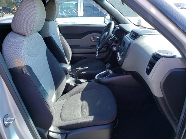 Photo 4 VIN: KNDJN2A27F7811800 - KIA SOUL 