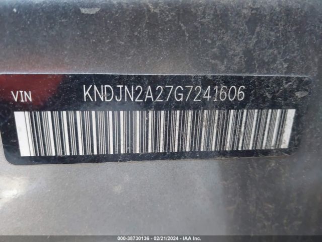 Photo 8 VIN: KNDJN2A27G7241606 - KIA SOUL 