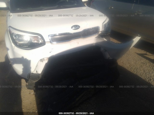 Photo 5 VIN: KNDJN2A27G7320175 - KIA SOUL 