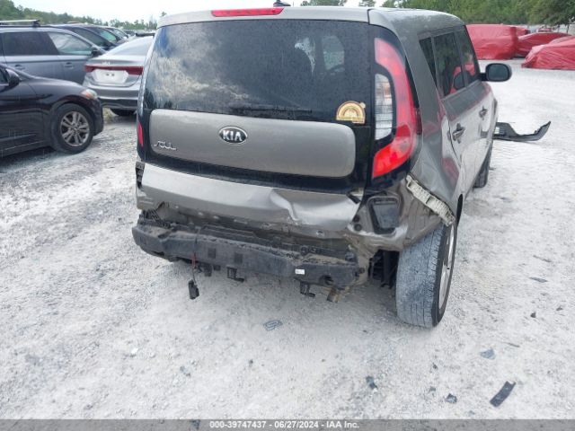 Photo 5 VIN: KNDJN2A27G7338014 - KIA SOUL 