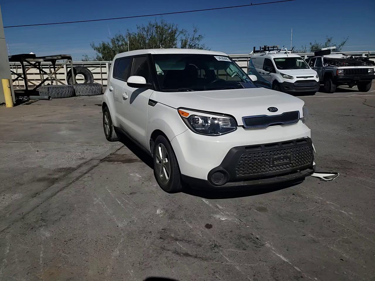 Photo 10 VIN: KNDJN2A27G7351202 - KIA SOUL 