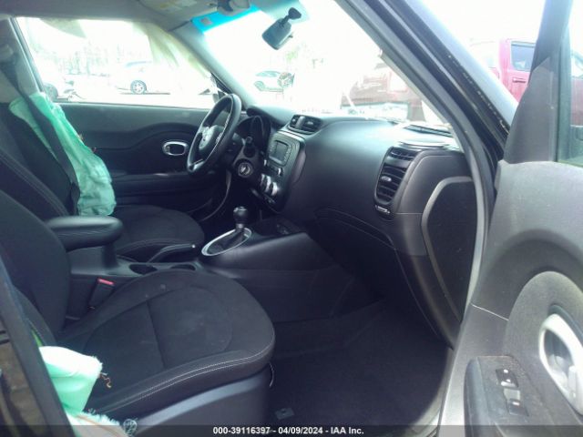 Photo 4 VIN: KNDJN2A27G7383602 - KIA SOUL 