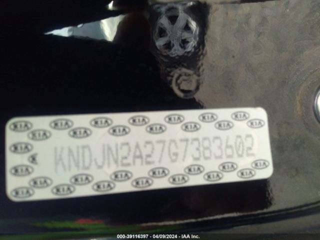 Photo 8 VIN: KNDJN2A27G7383602 - KIA SOUL 