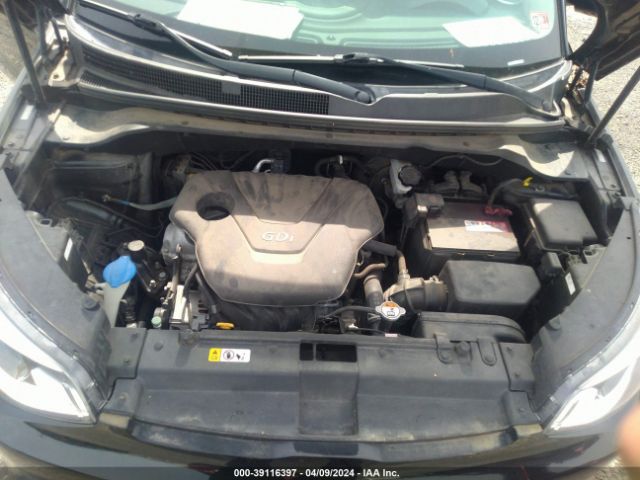 Photo 9 VIN: KNDJN2A27G7383602 - KIA SOUL 