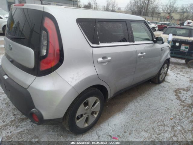 Photo 3 VIN: KNDJN2A27G7831031 - KIA SOUL 