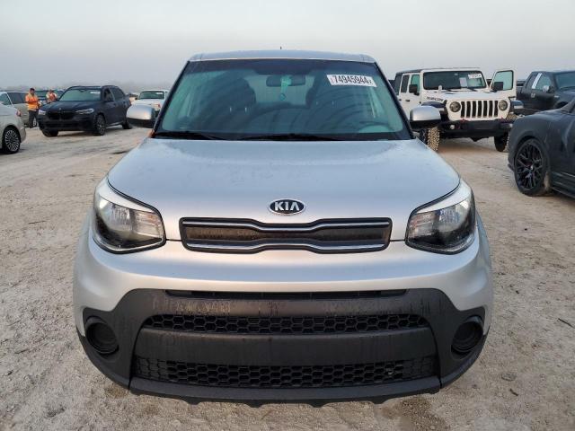 Photo 4 VIN: KNDJN2A27H7438308 - KIA SOUL 