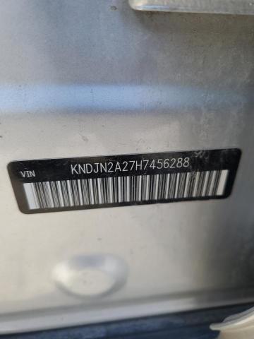 Photo 11 VIN: KNDJN2A27H7456288 - KIA SOUL 