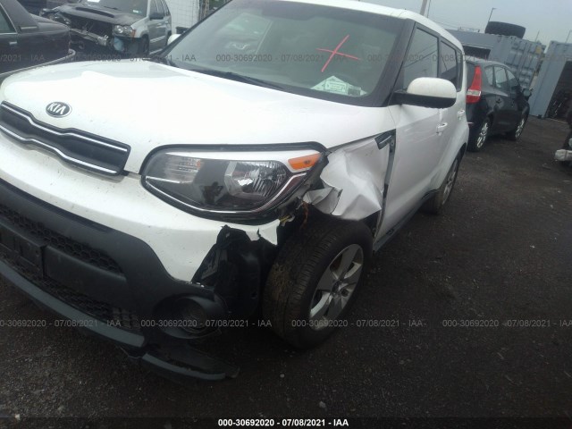 Photo 5 VIN: KNDJN2A27H7495768 - KIA SOUL 