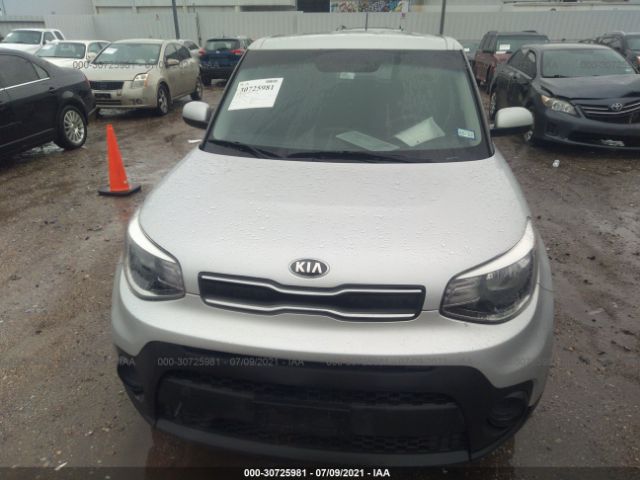 Photo 5 VIN: KNDJN2A27J7547468 - KIA SOUL 